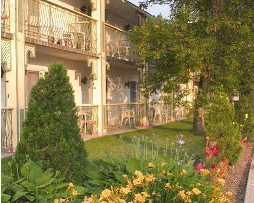 Fern Resort Орилия Екстериор снимка