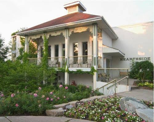 Fern Resort Орилия Екстериор снимка